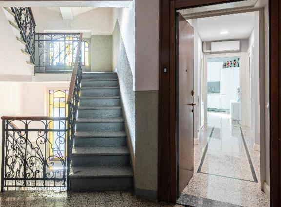 Casa Mauri Lejlighed Lecco Eksteriør billede
